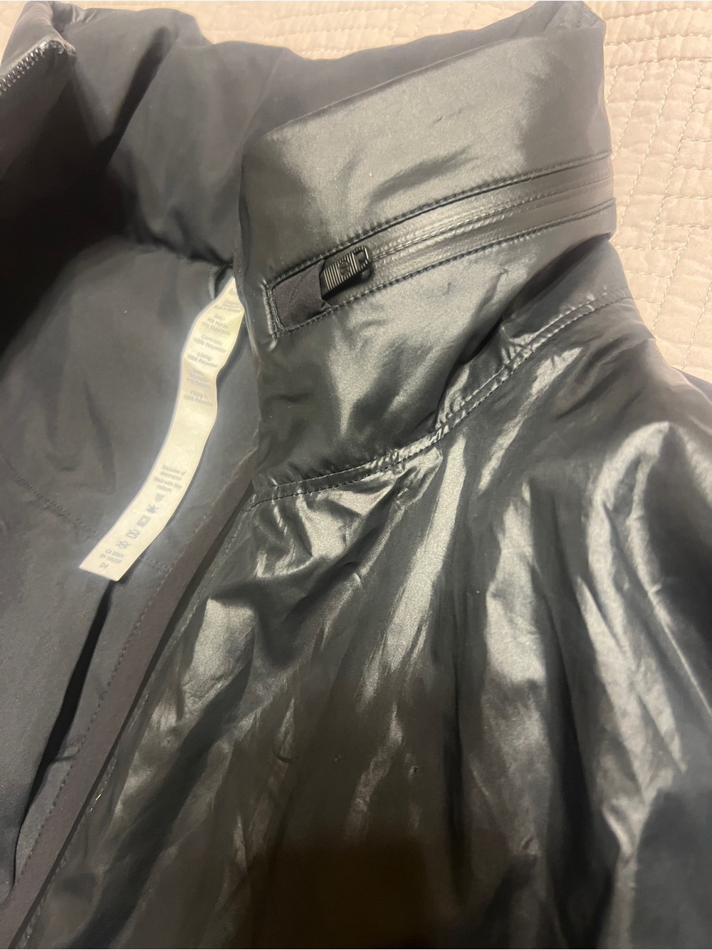 lululemon athletica Black Two-Tone Lightweight Jacket - Picture 3 of 5